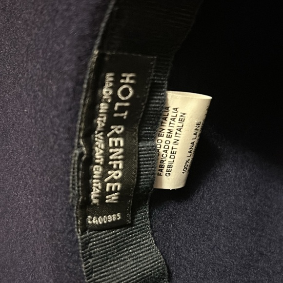 Styling hat from Holt Renfrew 100% wool - Picture 5 of 7